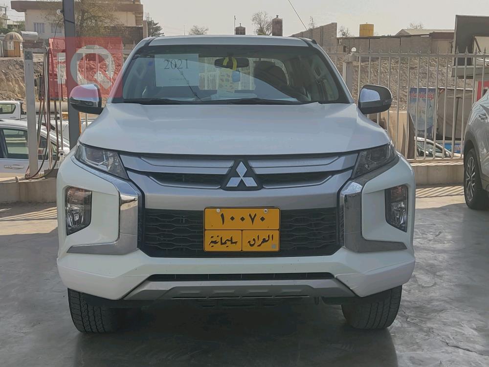 Mitsubishi L200